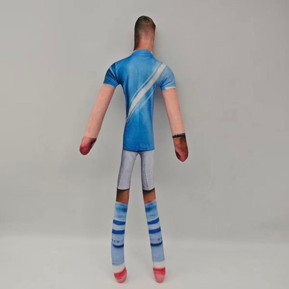 Mini HAALAND Blue Wacky Bendy Doll Flexible Funny Figure Football Superstar Inspired Mouse Plush Doll – Handmade Soccer Fan Collectible Figure, Cute Mini Athlete Doll Gift for Football Lovers, Decorative Toy for Home, Desk & Collection