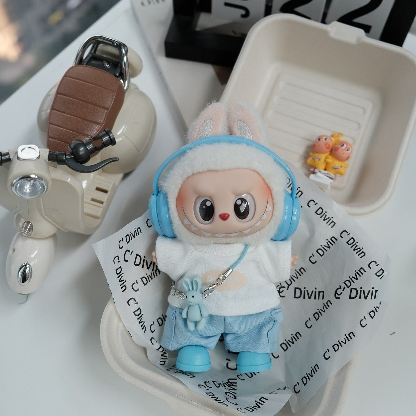 Headphone Tshirt Clothes for 15-17cm Labubu Doll, 5 Pcs Doll's Street Wear Outfits