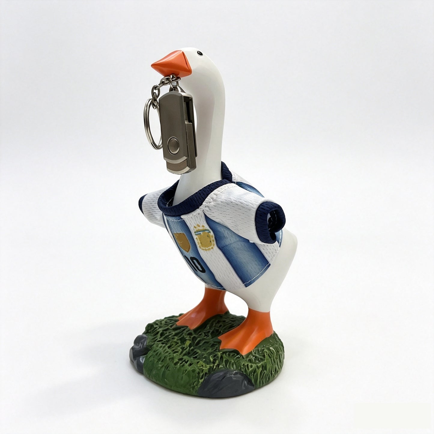 Magnetic Beak Goose Statue with Sports Jersey, 6.7 Inch Desk Goose Key Holder Sculpture on Decorative Base, Soccer Hockey Basketball Fan Decor, Funny Office Home Gift