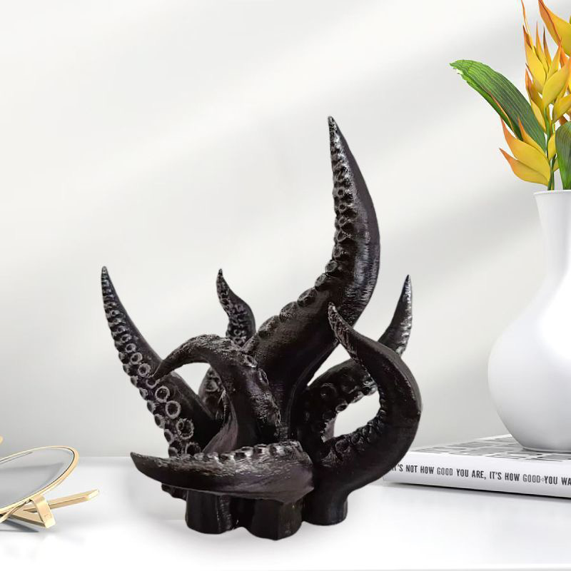 Black Octopus Tentacle Sculpture Resin Kraken Statue Mini Sea Monster Decor 11cm 4.3 inch Small Cthulhu Figurine for Desk