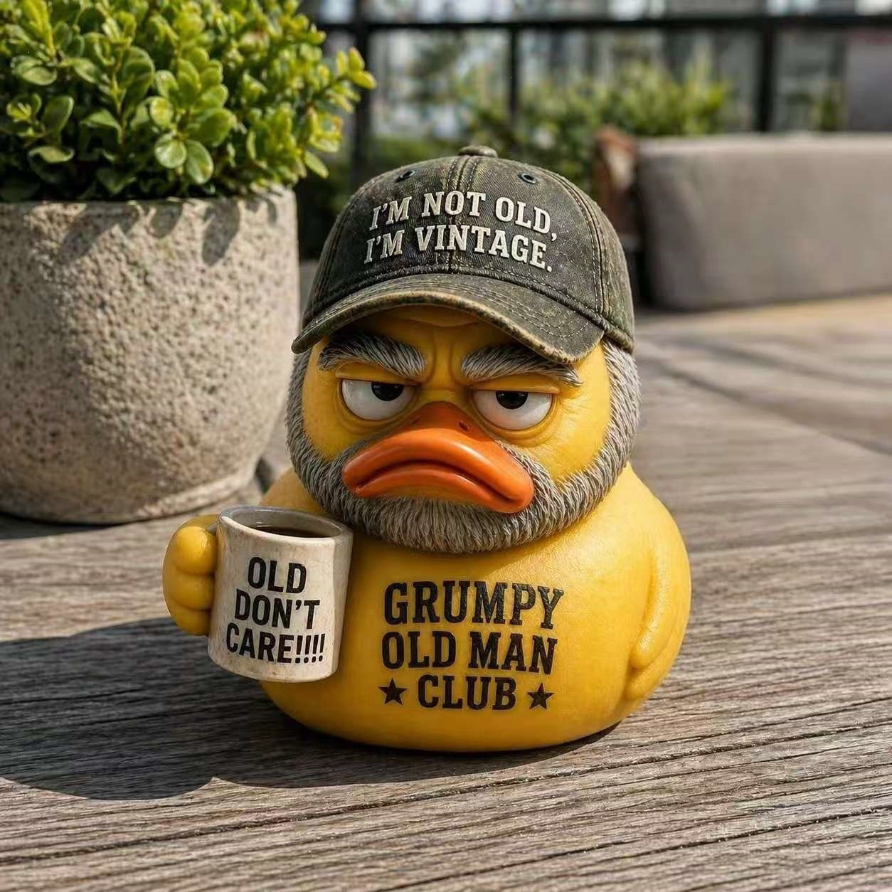 Grumpy Old Man Club Resin Duck Figurine, Decor Duck Statue with Coffee Mug, Funny Grumpy Yellow Duck Desk Ornament Gift for Men Dad Grandpa