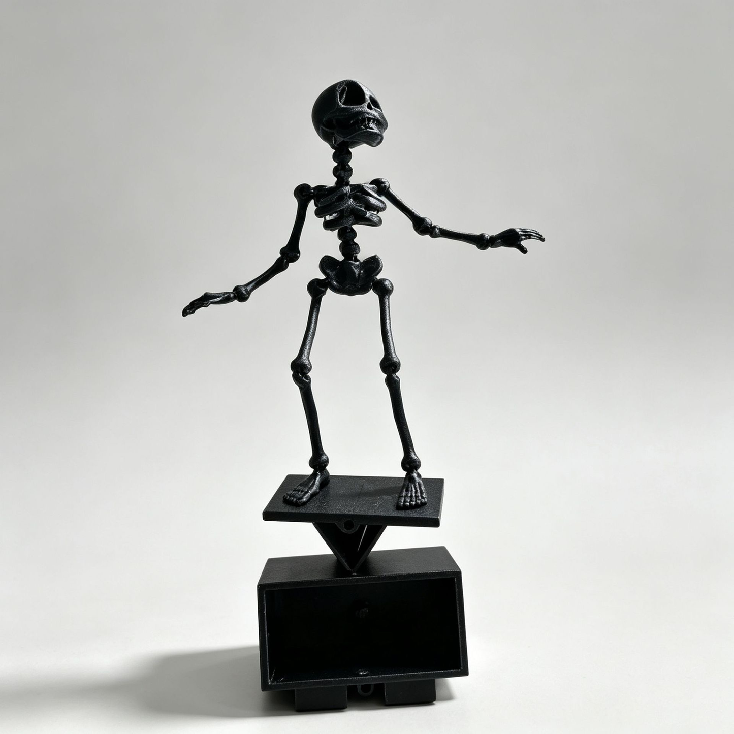Dancing Skeleton Aquarium Ornament with USB Air Pump, 3D Printed Articulated Fish Tank Bubbler, Air-Powered Moving Skeleton Decor with Airline Tubing, Approx. 5.5 Inch