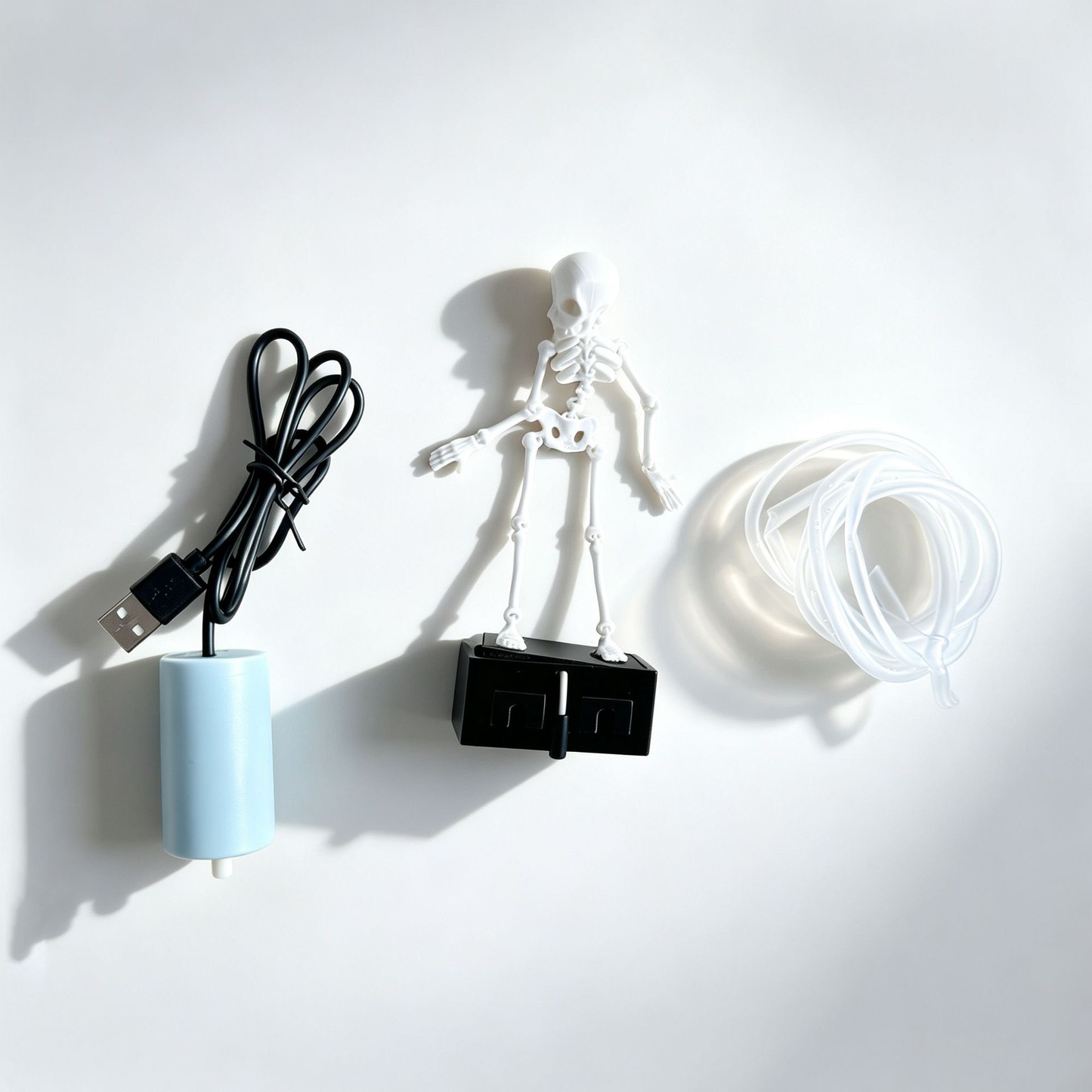 Dancing Skeleton Aquarium Ornament with USB Air Pump, 3D Printed Articulated Fish Tank Bubbler, Air-Powered Moving Skeleton Decor with Airline Tubing, Approx. 5.5 Inch