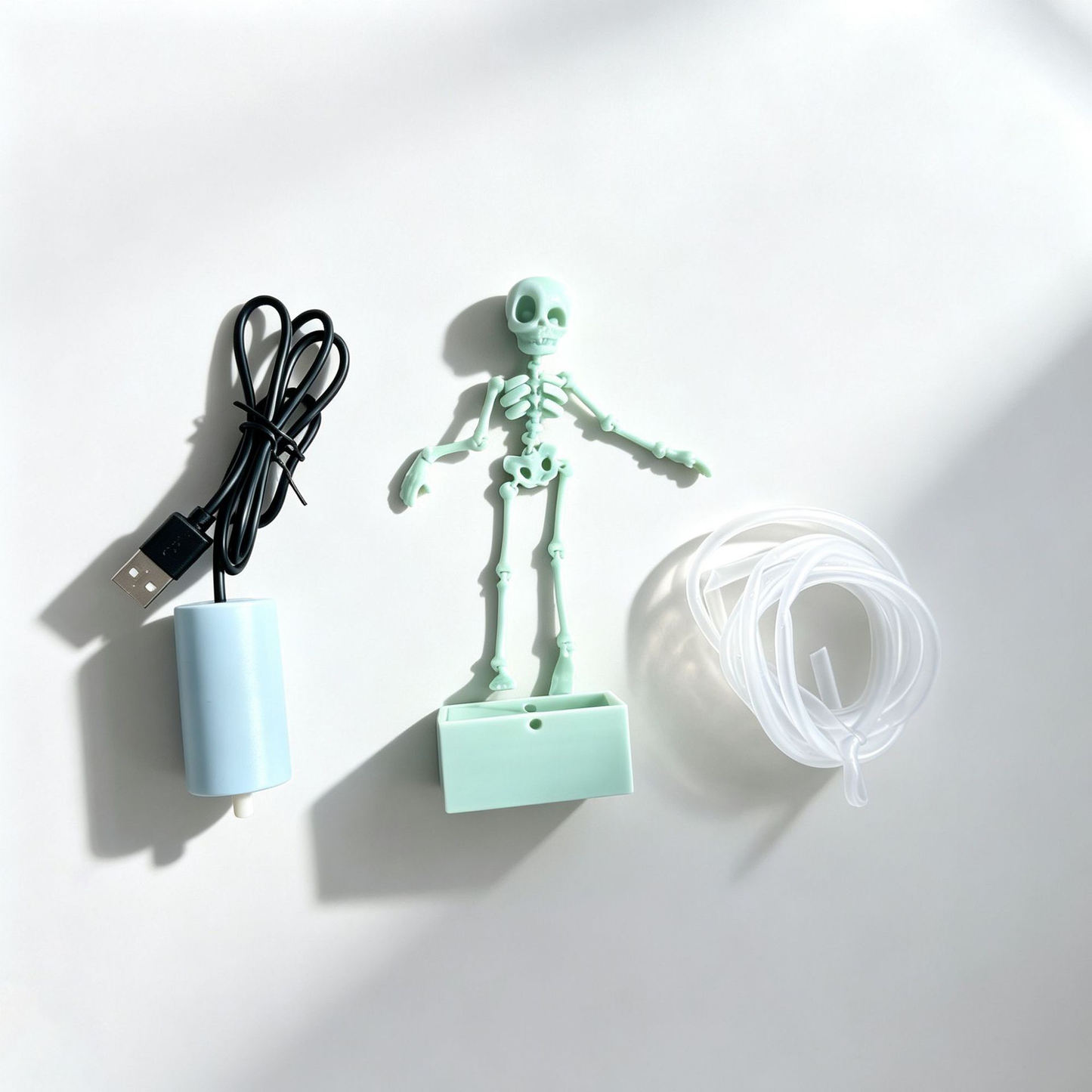 Dancing Skeleton Aquarium Ornament with USB Air Pump, 3D Printed Articulated Fish Tank Bubbler, Air-Powered Moving Skeleton Decor with Airline Tubing, Approx. 5.5 Inch