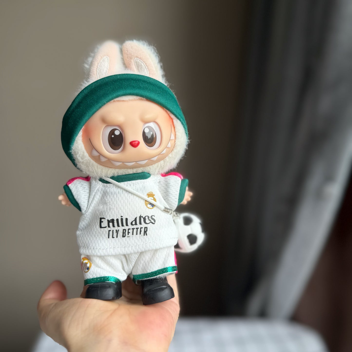 Madrid-Style Mini Soccer Jersey Set for 15-17cm Plush Dolls | 5-Piece Football Uniform